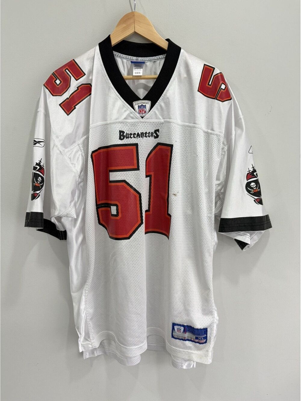 Vintage Buccaneers Football Jersey singleton